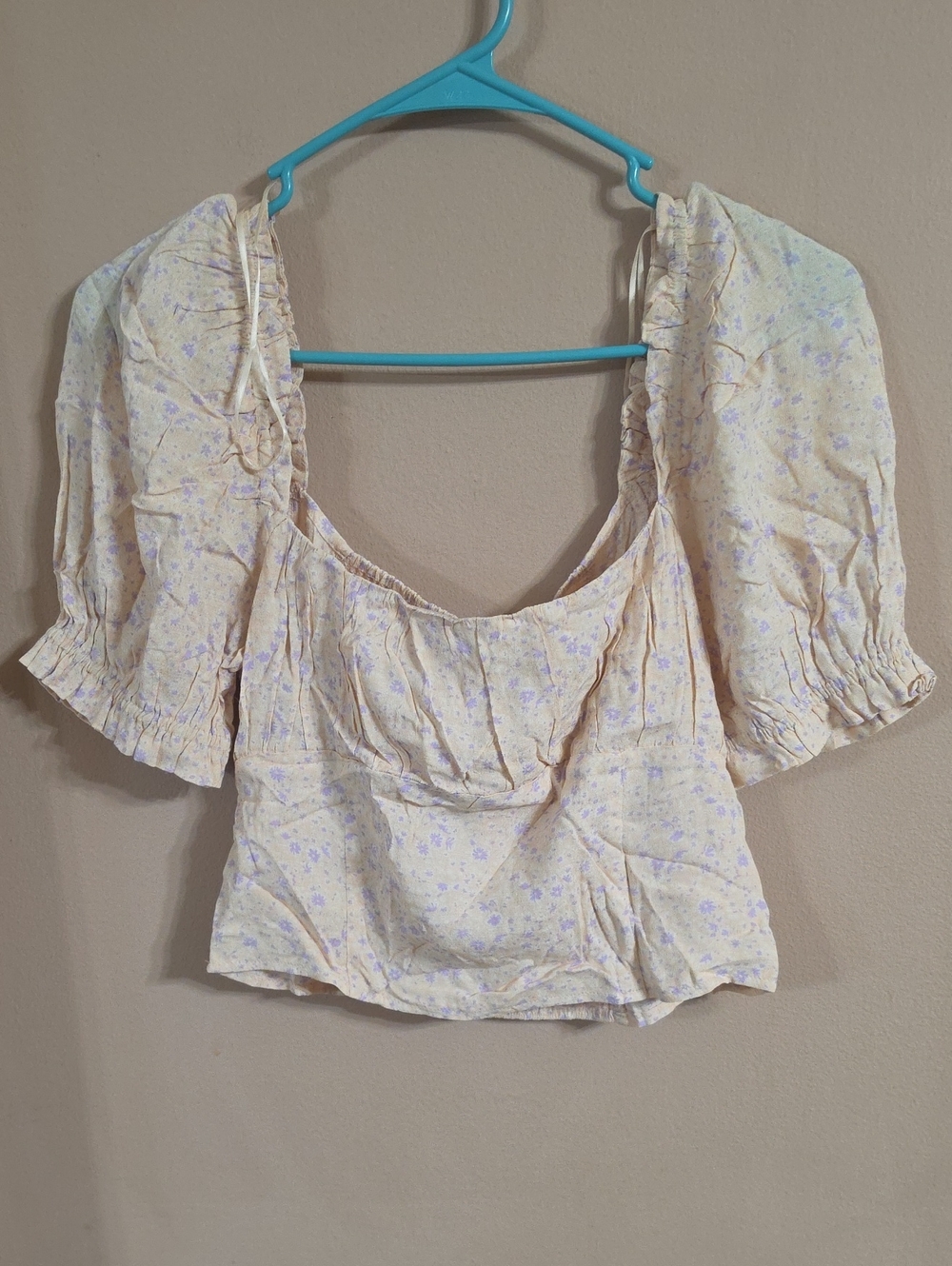 Sophie Rue Cream Floral Puff-Sleeve Crop Top with Lavender Print